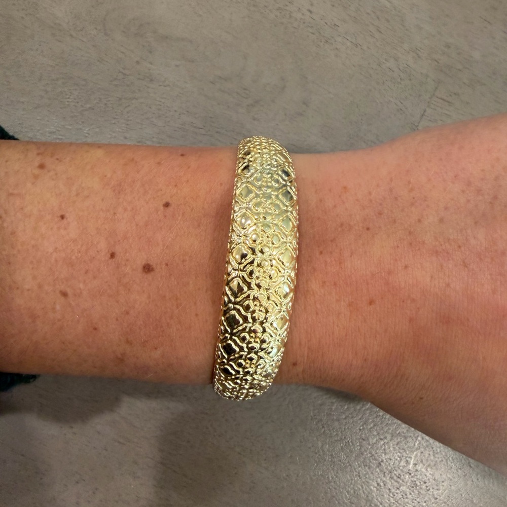 Kendra Scott Gold Textured Bracelet